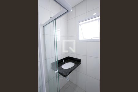 Casa de condomínio à venda com 80m², 2 quartos e 1 vagaBanheiro da Suíte 2