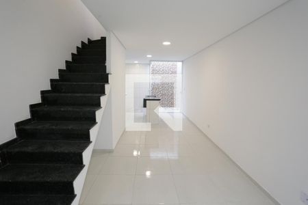 Sala de casa de condomínio para alugar com 2 quartos, 80m² em Jardim Popular, São Paulo