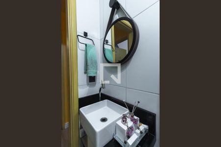 Apartamento à venda com 41m², 2 quartos e sem vaga Apartamento à venda com 41m², 2 quartos e sem vagaBanheiro