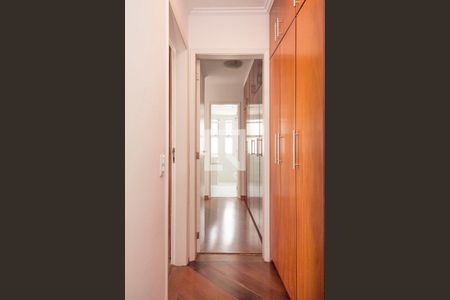Corredor de apartamento à venda com 3 quartos, 81m² em Perdizes, São Paulo