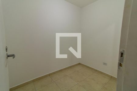 quarto 1 de apartamento para alugar com 2 quartos, 40m² em Vila Uniao (zona Leste), São Paulo