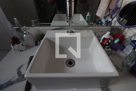 Apartamento à venda com 78m², 3 quartos e 2 vagasBanheiro da Suíte