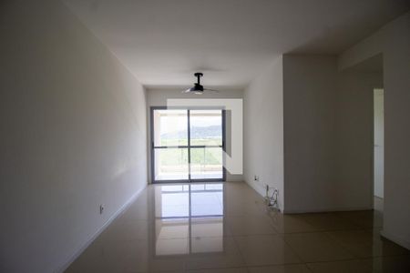 Sala de apartamento para alugar com 3 quartos, 93m² em Recreio dos Bandeirantes, Rio de Janeiro