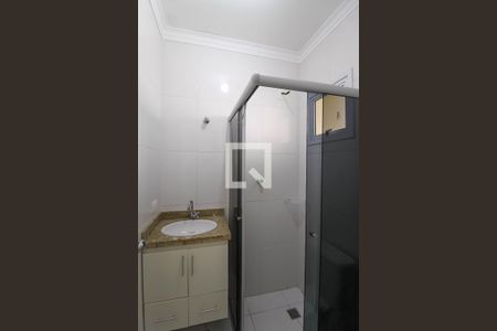 Casa de condomínio à venda com 103m², 2 quartos e 2 vagasBanheiro da Suíte 1