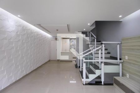 Sala de casa de condomínio à venda com 2 quartos, 103m² em Vila Ema, São Paulo