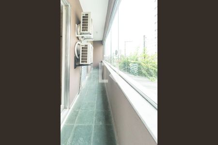 Casa à venda com 240m², 3 quartos e 2 vagasVaranda