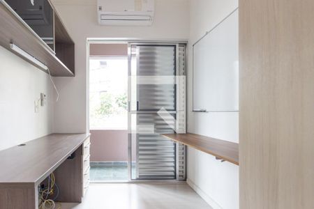 Casa à venda com 240m², 3 quartos e 2 vagasQuarto 1