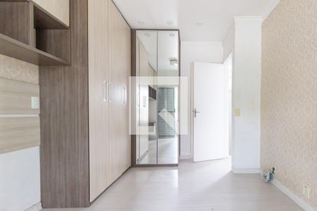 Casa à venda com 240m², 3 quartos e 2 vagasSuíte