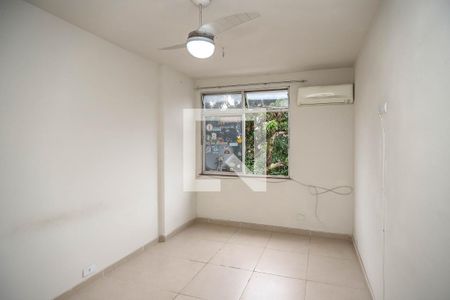 Quarto 1 de apartamento para alugar com 2 quartos, 66m² em Engenho de Dentro, Rio de Janeiro