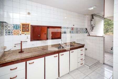 Apartamento à venda com 66m², 2 quartos e 1 vagaCozinha