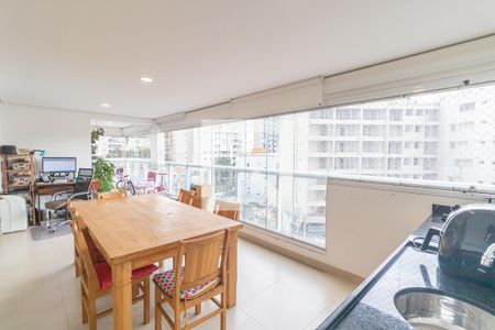 Varanda de apartamento à venda com 3 quartos, 110m² em Pinheiros, São Paulo