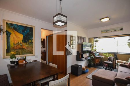 Sala de apartamento à venda com 3 quartos, 84m² em Vila Suzana, São Paulo