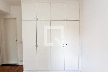 Apartamento à venda com 90m², 3 quartos e 1 vagaSuite - armários