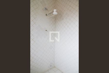 Casa à venda com 420m², 4 quartos e 4 vagas Casa à venda com 420m², 4 quartos e 4 vagasBanheiro Corredor