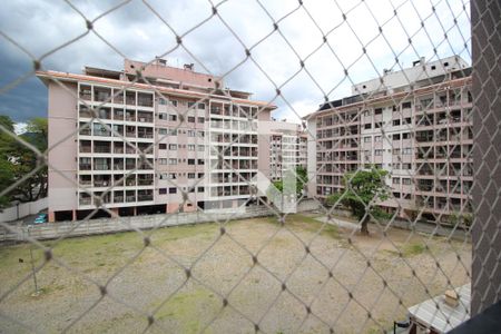 Vista de apartamento à venda com 2 quartos, 46m² em Taquara, Rio de Janeiro