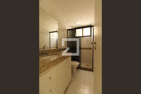 Apartamento à venda com 123m², 3 quartos e 2 vagasBanheiro - Suíte 2