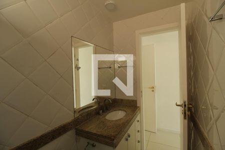 Apartamento à venda com 123m², 3 quartos e 2 vagasBanheiro - Suíte