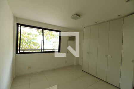 Suíte de apartamento à venda com 3 quartos, 123m² em Recreio dos Bandeirantes, Rio de Janeiro