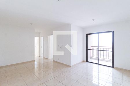 Sala de apartamento para alugar com 3 quartos, 78m² em City Bussocaba, Osasco