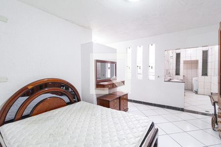 Casa à venda com 250m², 3 quartos e 2 vagassuíte