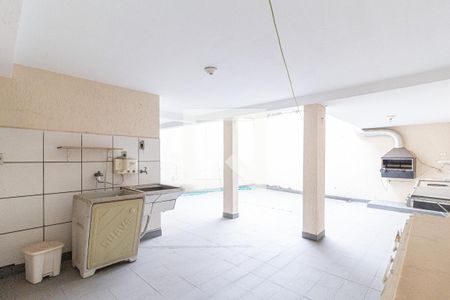 Casa à venda com 250m², 3 quartos e 2 vagasÁrea de Serviço