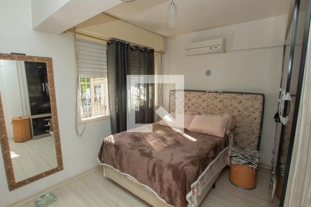 Quarto de apartamento à venda com 1 quarto, 44m² em Rubem Berta, Porto Alegre