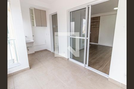Varanda e Área de Serviço de apartamento para alugar com 2 quartos, 62m² em Quarta Parada, São Paulo