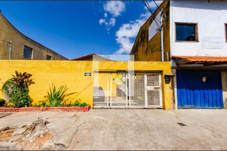 Casa de condomínio à venda com 80m², 2 quartos e sem vaga Casa de condomínio à venda com 80m², 2 quartos e sem vagaFachada