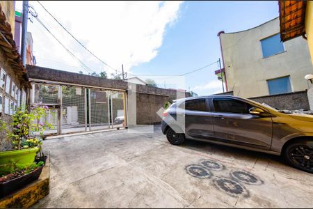 Casa de condomínio à venda com 80m², 2 quartos e sem vaga Casa de condomínio à venda com 80m², 2 quartos e sem vagaEntrada