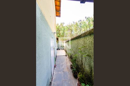 Casa de condomínio à venda com 80m², 2 quartos e sem vaga Casa de condomínio à venda com 80m², 2 quartos e sem vagaCorredor