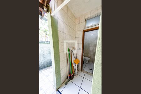 Casa de condomínio à venda com 80m², 2 quartos e sem vaga Casa de condomínio à venda com 80m², 2 quartos e sem vagaÁrea de serviço