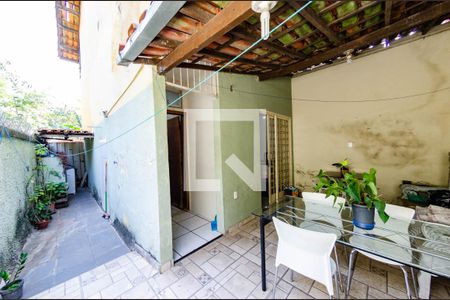 Casa de condomínio à venda com 80m², 2 quartos e sem vaga Casa de condomínio à venda com 80m², 2 quartos e sem vagaÁrea de serviço