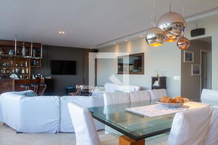 Sala de apartamento à venda com 4 quartos, 201m² em Lagoa, Rio de Janeiro