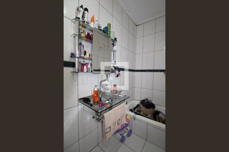 Casa à venda com 180m², 2 quartos e 3 vagasBanheiro do Suíte