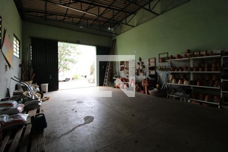 Casa à venda com 180m², 2 quartos e 3 vagasSalão