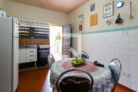 Casa para alugar com 319m², 3 quartos e 3 vagasCozinha