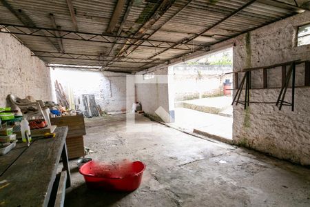 Casa para alugar com 319m², 3 quartos e 3 vagasQuintal