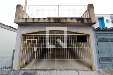 Casa à venda com 198m², 3 quartos e 2 vagasFachada