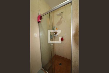 Casa à venda com 198m², 3 quartos e 2 vagasBanheiro