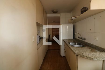 Apartamento à venda com 96m², 3 quartos e 2 vagasCozinha