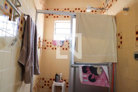 Casa à venda com 224m², 4 quartos e 2 vagas Casa à venda com 224m², 4 quartos e 2 vagasBanheiro da Suíte