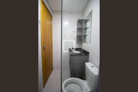 Studio para alugar com 28m², 1 quarto e sem vaga Studio para alugar com 28m², 1 quarto e sem vagaBanheiro