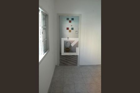 Banheiro da Suíte 1 de casa para alugar com 2 quartos, 100m² em Jardim Terezópolis, Guarulhos