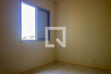 Quarto 1 de apartamento para alugar com 2 quartos, 53m² em Jardim Patrícia, Uberlândia