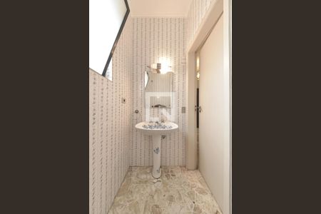 Casa à venda com 350m², 3 quartos e 3 vagasLavabo