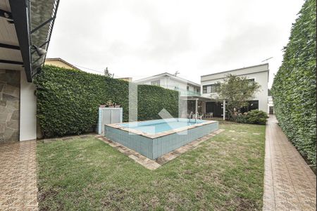 Casa à venda com 350m², 3 quartos e 3 vagasPiscina