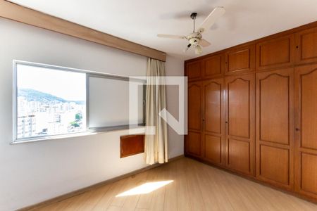 Suíte de apartamento à venda com 2 quartos, 76m² em Grajau, Rio de Janeiro