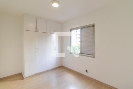 Quarto 1 de apartamento para alugar com 2 quartos, 65m² em Pinheiros, São Paulo