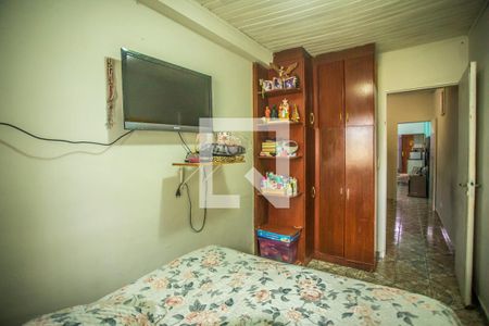 Casa à venda com 140m², 4 quartos e 6 vagas Casa à venda com 140m², 4 quartos e 6 vagasQuarto 2