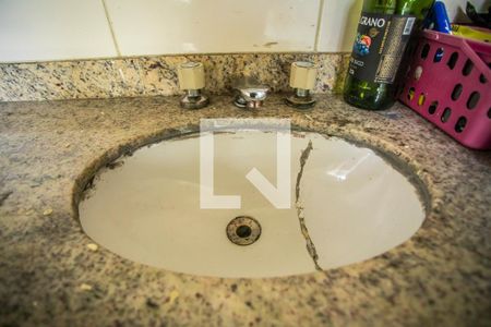 Casa à venda com 140m², 4 quartos e 6 vagas Casa à venda com 140m², 4 quartos e 6 vagasÁrea de Serviço / Churrasqueira